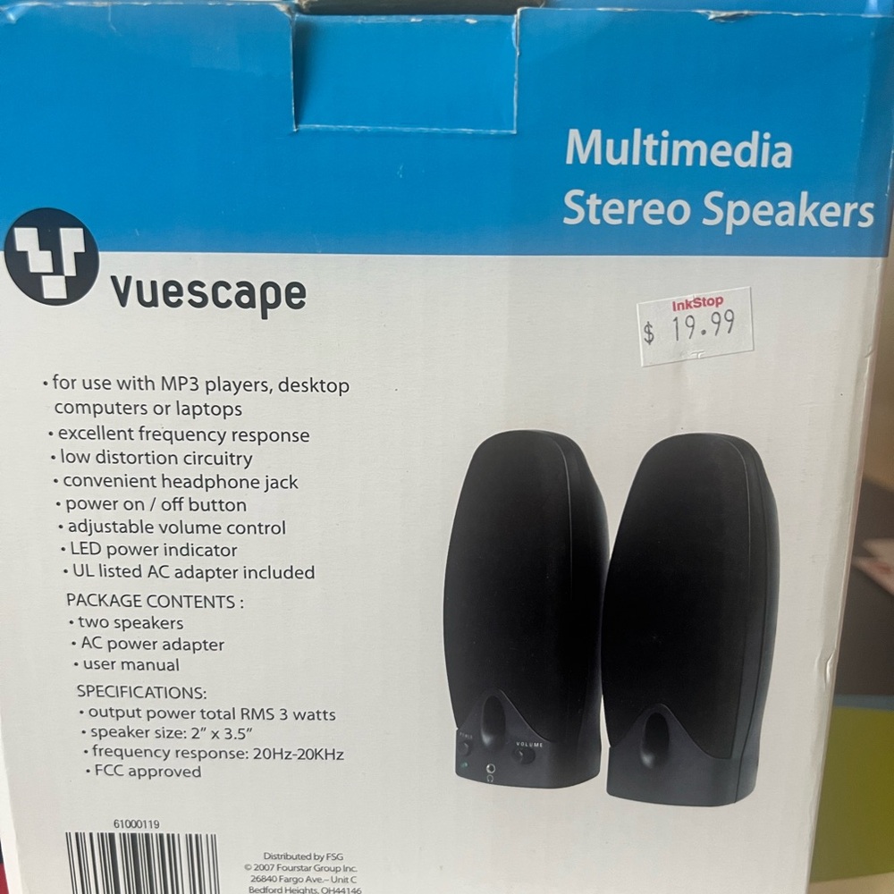 Multimedia stereo speakers